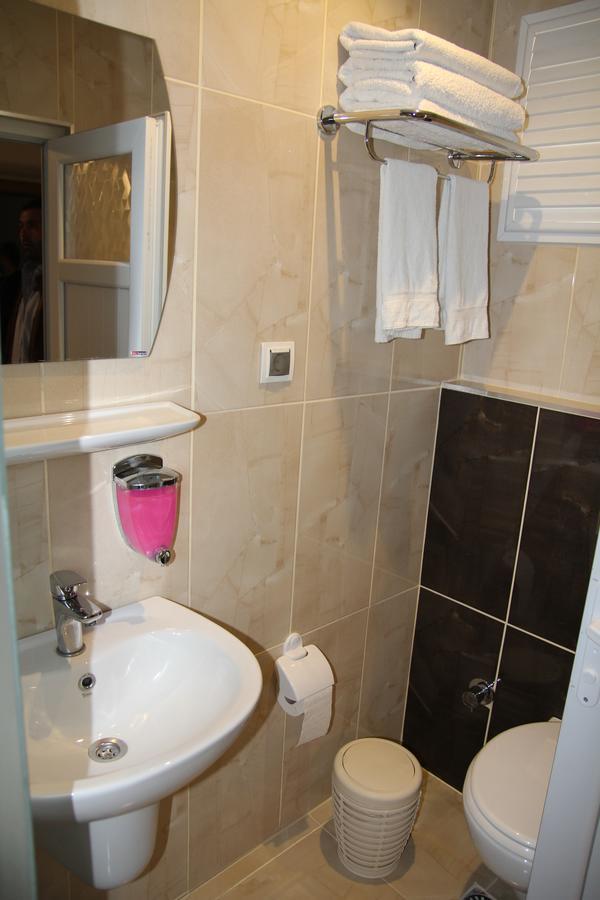 Dostlar Otel Mersin (Mediterranean)