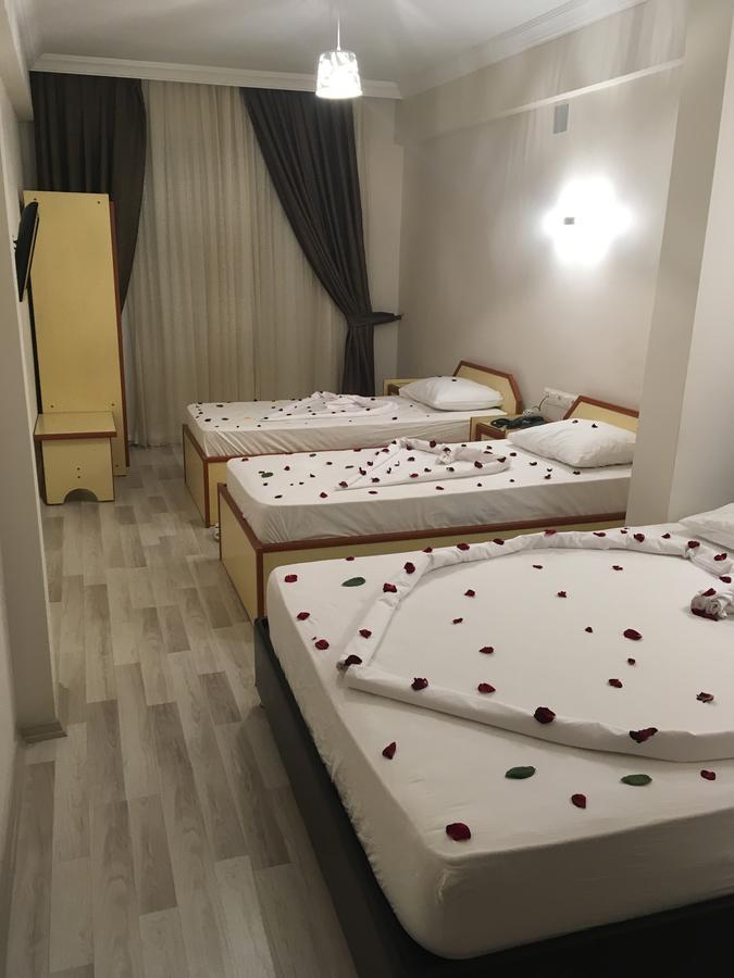 Dostlar * Mersin (Mediterranean)